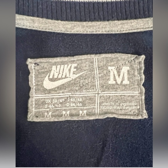 Nike Penn State collegiate Full ZIP Track jacket
Excellent condition mens Medium - Picture 7 of 9